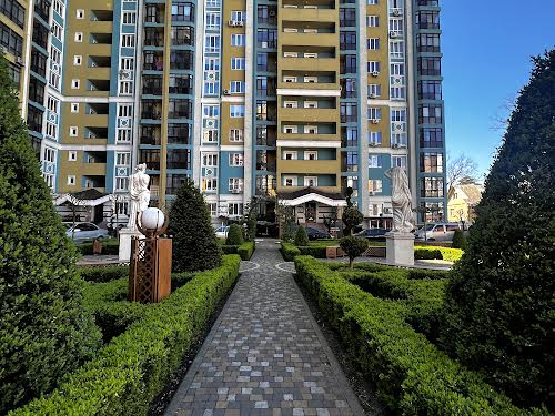 квартира по адресу Українська, 83 б