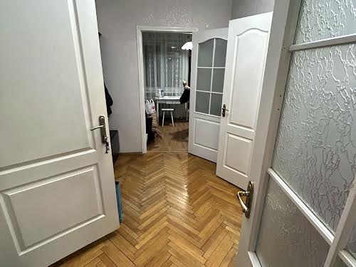 квартира за адресою Митрополита Петра Могили вул., 10