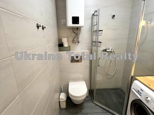 квартира за адресою Райдужна вул., 58