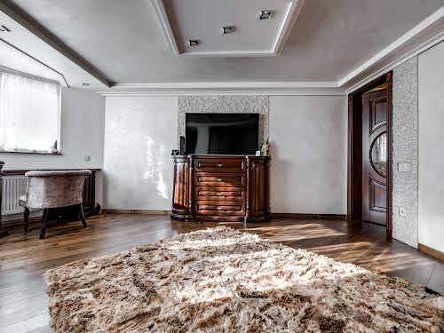 квартира за адресою Червоної Калини просп., 58а