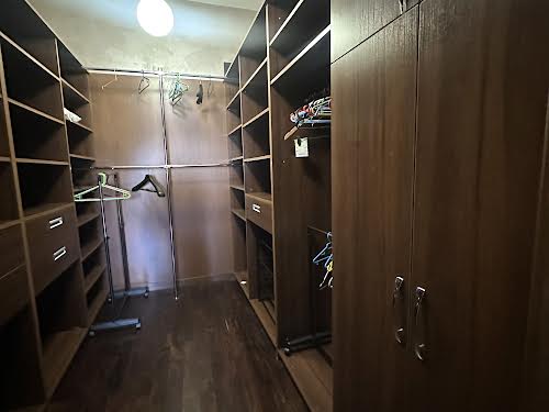 квартира за адресою Клінічна вул., 28