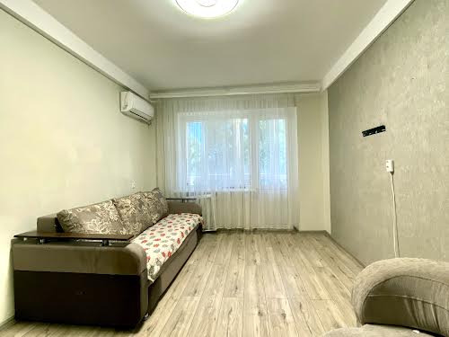 квартира за адресою Ентузіастів вул., 4