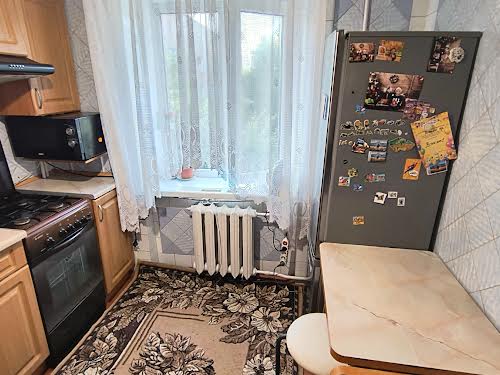 квартира за адресою Заводська вул., 61