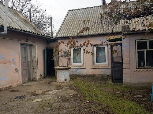 будинок за адресою Лугового