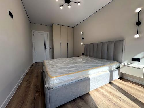 квартира за адресою Степана Бандери вул., 79
