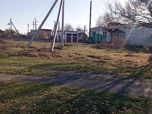 комерційна за адресою вул.Дзержинського, 64