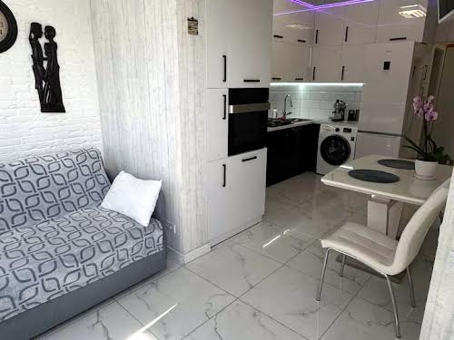 квартира за адресою Карла Мікльоша вул., 27