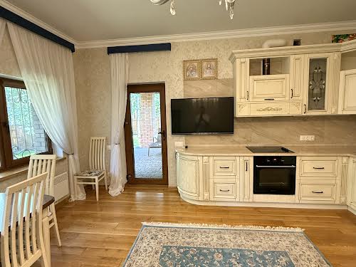 дом по адресу Вишнева, 41А