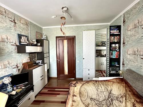 квартира за адресою Івана Мазепи вул. (Мануїльського), 79