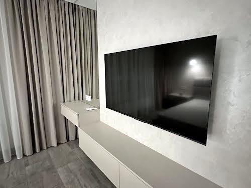 квартира за адресою Космічна вул., 5