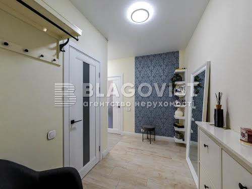 квартира за адресою Сім'ї Кульженків вул. (Петра Дегтяренка), 31-А