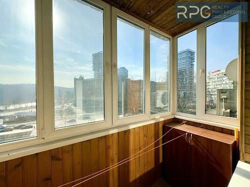 квартира по адресу Голосеевский просп. (40-летия Октября), 74
