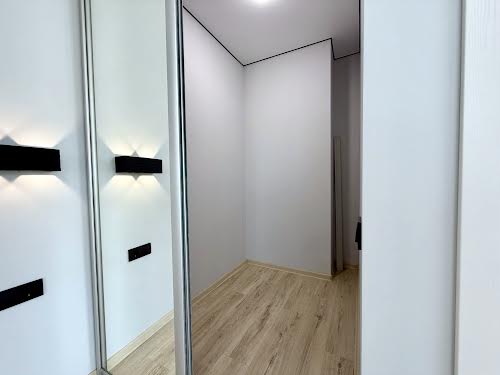 квартира по адресу Степана Бандеры ул., 77