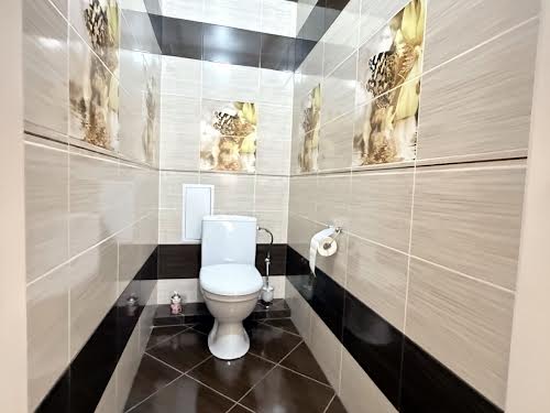 квартира за адресою Жасминова вул., 5б