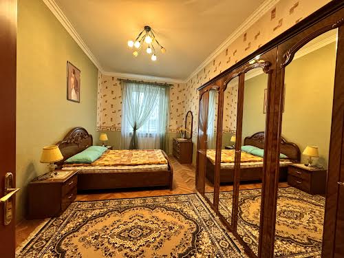 квартира за адресою Соломії Крушельницької вул., 23