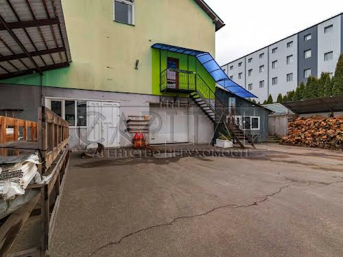 коммерческая по адресу Промислова, 10