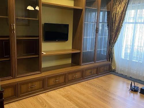 будинок за адресою Олександрівська вул., 1