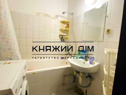 квартира по адресу Ивана Пулюя ул., 5Б