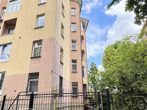 квартира за адресою Івана Карпинця вул. (), 10