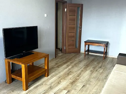 квартира за адресою Анни Ахматової вул., 19