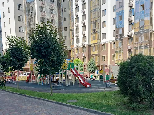 квартира за адресою Олексія Вадатурського вул. (Маршала Малиновського), 18а