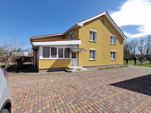 будинок за адресою с. Крехаїв, Лиса Гора, 8