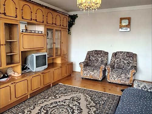 квартира за адресою Урожайна вул., 16