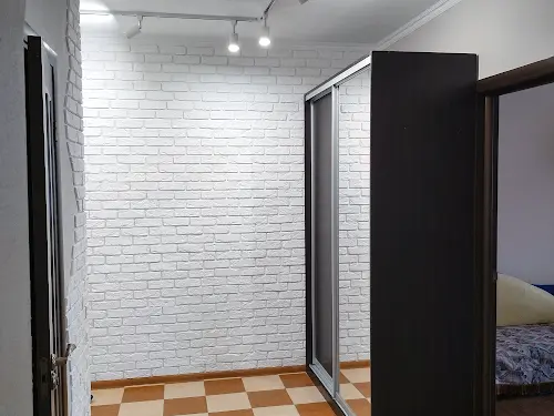 квартира по адресу Братская ул., 4