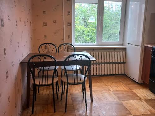 квартира по адресу Дніпровські пороги, 19