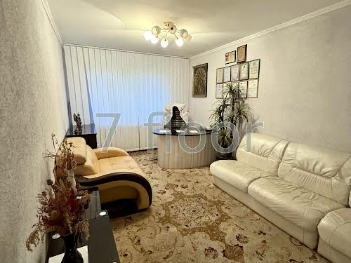 квартира за адресою Борщагівська вул., 8