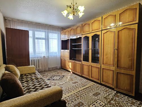 квартира за адресою Крошенська вул., 46