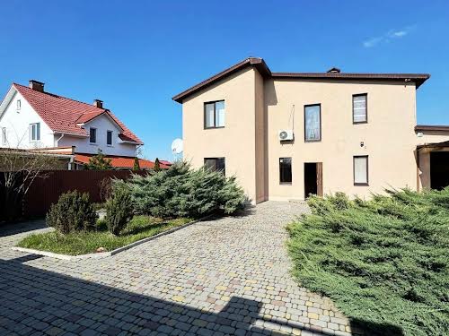 будинок за адресою Підгородне, Майська, 48