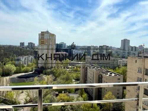 квартира за адресою Митрополита Василя Липківського вул. (Урицького), 37Б