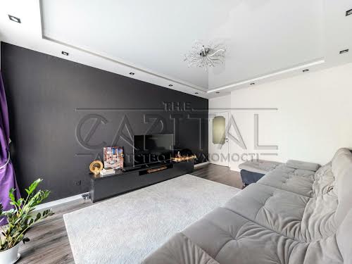 квартира за адресою Регенераторна вул., 4