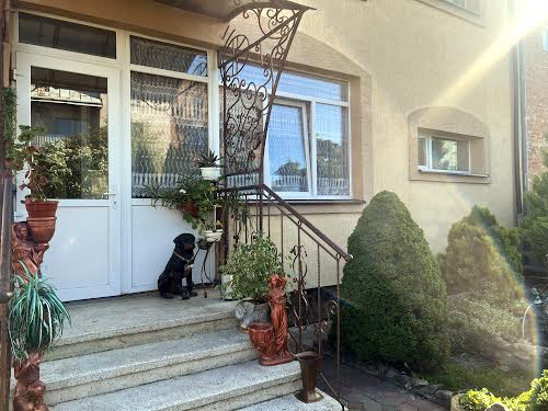 дом по адресу Космонавтів, 21