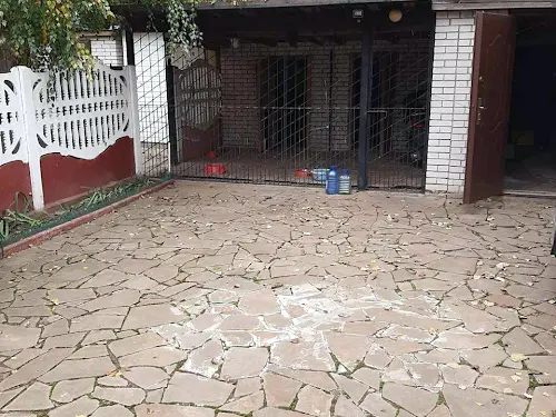 дом по адресу Деснянская ул.