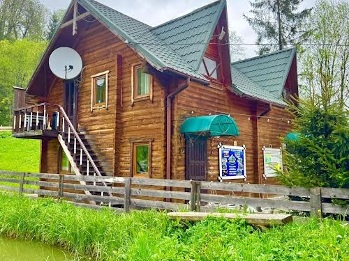 комерційна за адресою Богдана Хмельницького вул., 35а