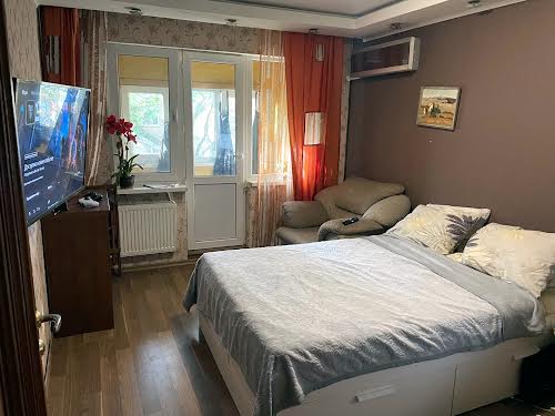 квартира за адресою Филатова, 56