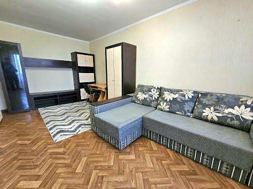 квартира по адресу Героев просп., 20