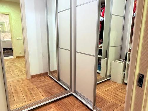 квартира за адресою Набережна Перемоги вул., 44