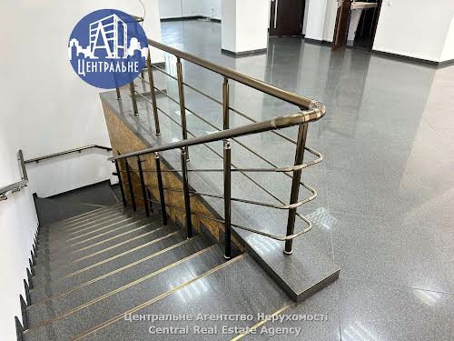 коммерческая по адресу Независимости просп., 92