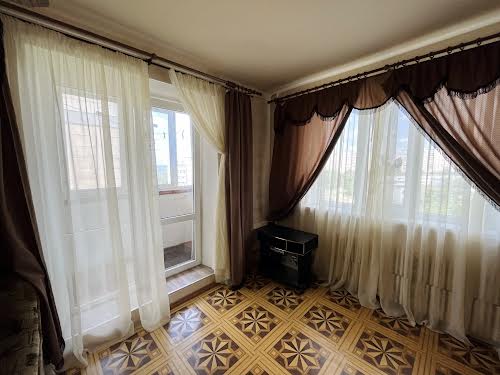 квартира за адресою Перемоги просп., 65б