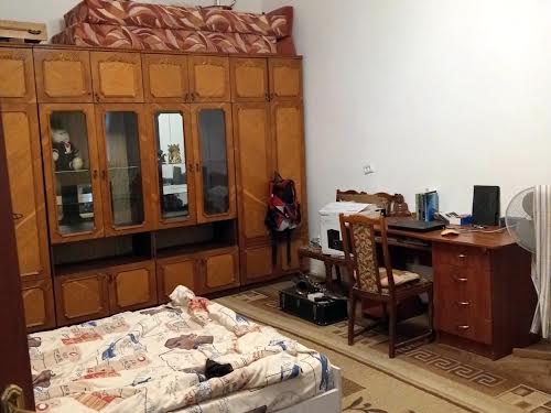 квартира за адресою Пантелеймона Куліша вул., 5