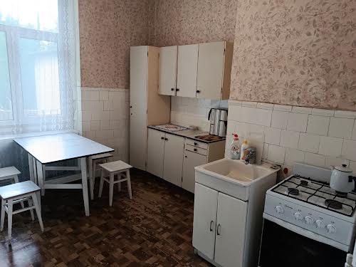 квартира за адресою Мирона Тарнавського вул. (), 7