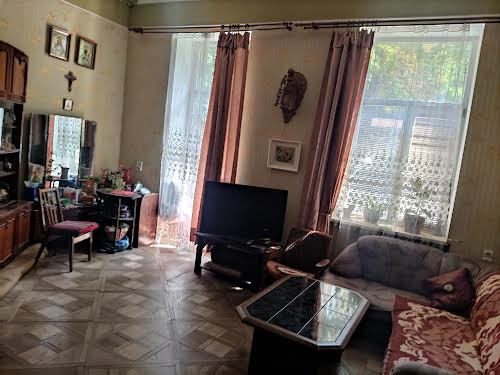 квартира за адресою Шота Руставелі вул., 34