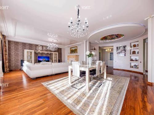 квартира за адресою Чернишевська вул., 31