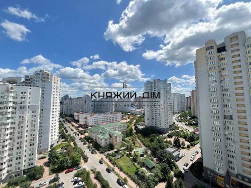 квартира за адресою Миколи Бажана просп., 12