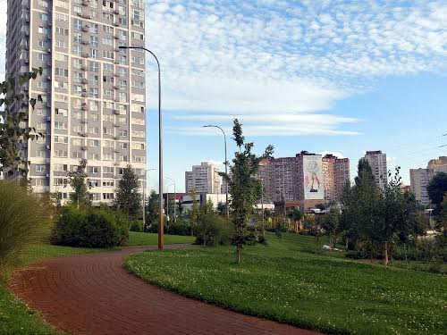 квартира за адресою Ревуцького вул., 40 Г