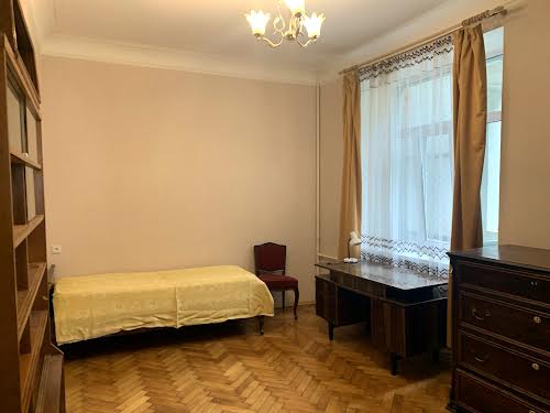 квартира за адресою Заньковецької вул., 5/2