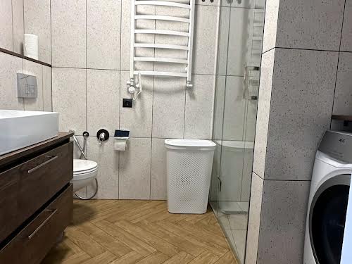 квартира по адресу Героев Майдана ул., 17